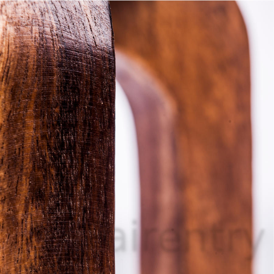 Robuster Kinderstuhl Stuhl massiv aus Holz f/ür Kinder mit Tiermotiv Ente 25 cm Sitzh/öhe